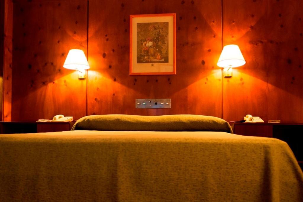 Hotel Del Jardin サンミゲルデトゥクマン エクステリア 写真